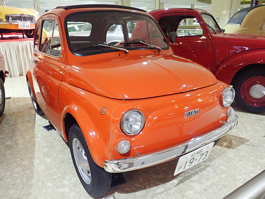 誰もが知るルパン三世の愛用車 フィアット 500 (R), 1973年式（昭和48年） – 日本自動車博物館｜乗りもののまち 小松